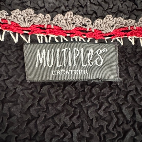 MULTIPLES Women Black-Red Gray Trim Floral Holiday CardiganSweater-PLUS XXL-T44 - Picture 3 of 9